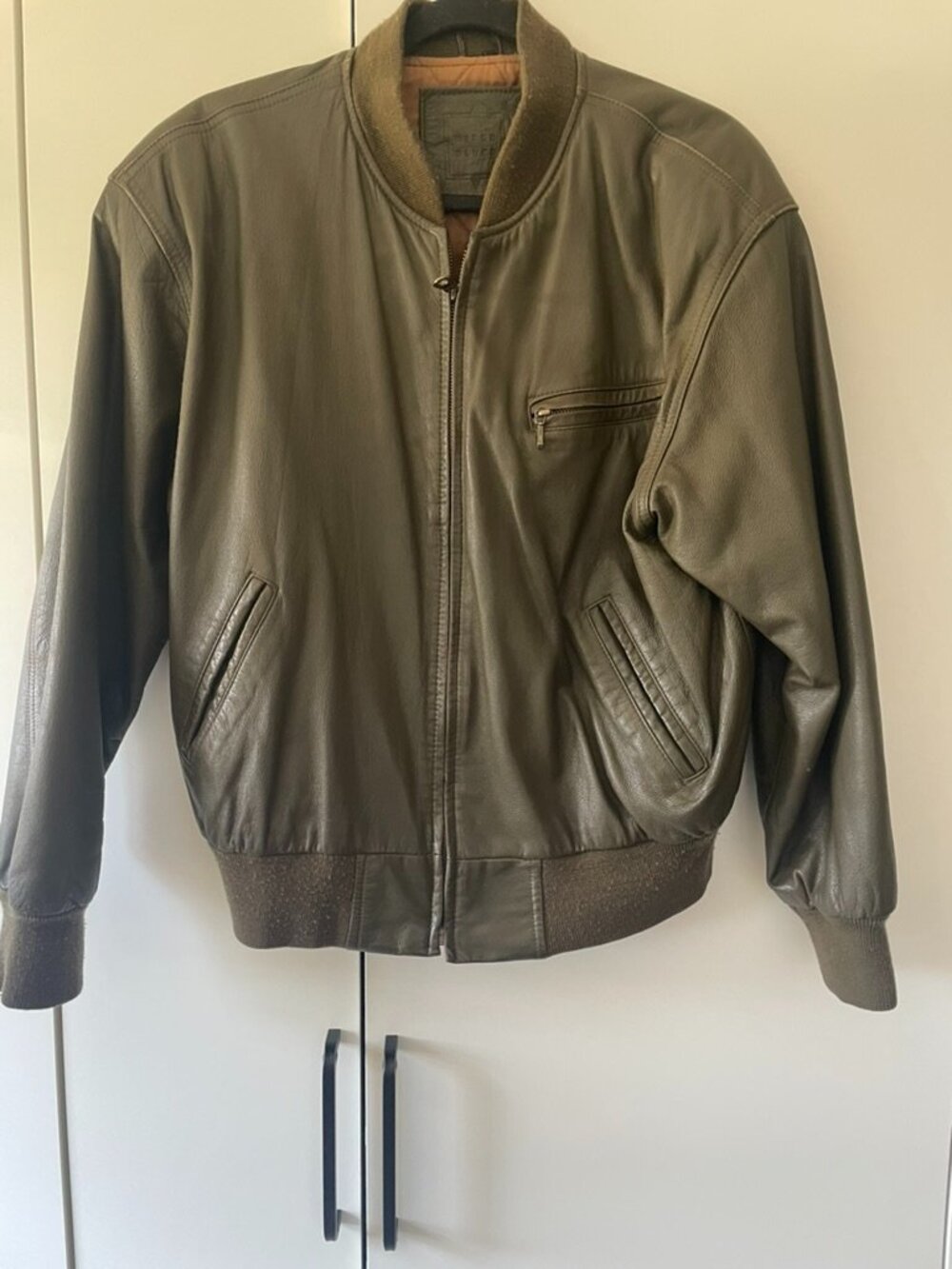 Vintage Mixed Blues Leather Bomber Jacket Olive Quilted Lining Size: M